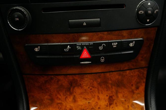 Mercedes-Benz E-Класс III (W211 S211) Рестайлинг с пробегом 2007 года, цена 1 200 000 рублей, 411000 км, седан, Автокод Объявления
