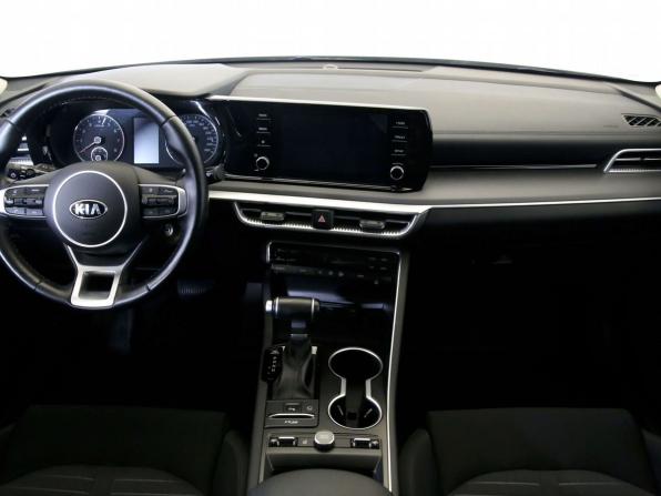 Kia K5 III с пробегом 2021 года, цена 2 445 000 рублей, 37164 км, седан, Автокод Объявления