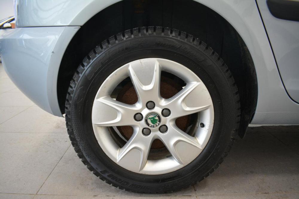 Skoda Roomster I Киров  - изображение 24