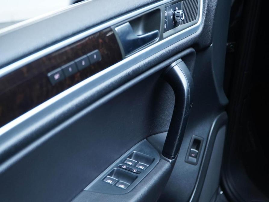 Volkswagen Touareg II Москва  - изображение 19