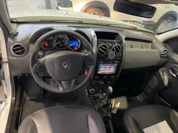 Renault Duster I Рестайлинг с пробегом 2018 года, цена 1 230 000 рублей, 162332 км, внедорожник, Автокод Объявления