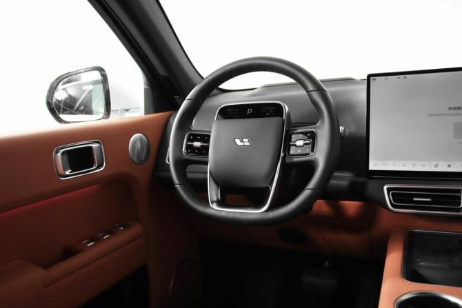 Новый Li Auto (Lixiang) L7 I Рестайлинг 2025 года, цена 10 850 615 рублей, внедорожник, Автокод Объявления