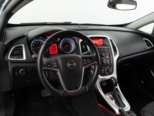 Opel Astra J Рестайлинг с пробегом 2012 года, цена 1 063 444 рубля, 98081 км, хэтчбек, Автокод Объявления