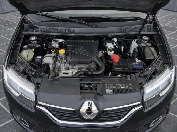 Renault Logan II Рестайлинг с пробегом 2021 года, цена 1 057 000 рублей, 57044 км, седан, Автокод Объявления