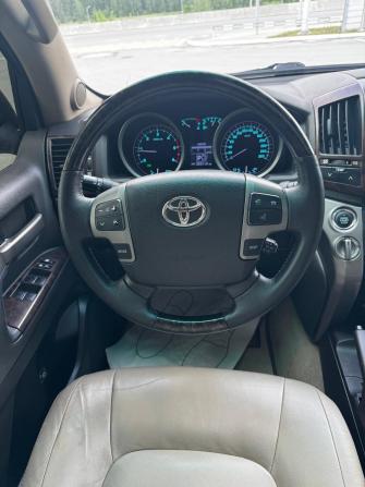 Toyota Land Cruiser 200 Series с пробегом 2008 года, цена 2 390 000 рублей, 329116 км, внедорожник, Автокод Объявления