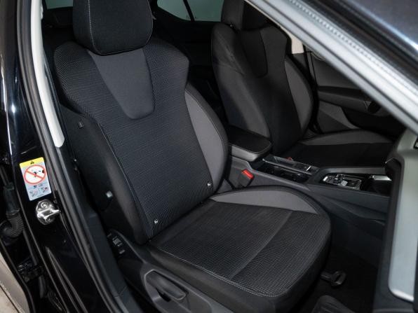 Skoda Octavia IV (A8) с пробегом 2021 года, цена 2 220 000 рублей, 126116 км, лифтбек, Автокод Объявления