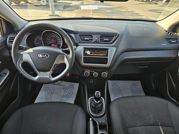 Kia Rio III Рестайлинг с пробегом 2015 года, цена 799 995 рублей, 159473 км, седан, Автокод Объявления