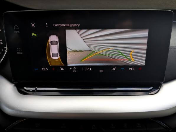 Skoda Octavia IV (A8) с пробегом 2021 года, цена 2 400 000 рублей, 75851 км, лифтбек, Автокод Объявления