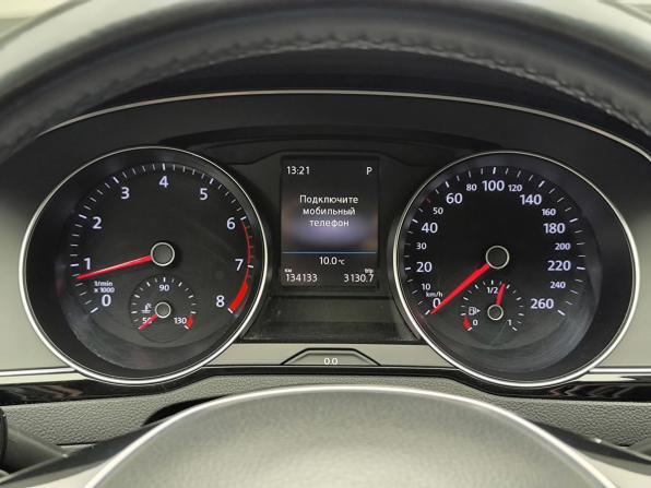 Volkswagen Passat B8 с пробегом 2017 года, цена 1 749 000 рублей, 134131 км, седан, Автокод Объявления