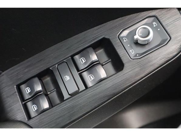 Haval Jolion I Рестайлинг с пробегом 2024 года, цена 1 849 000 рублей, 51853 км, внедорожник, Автокод Объявления