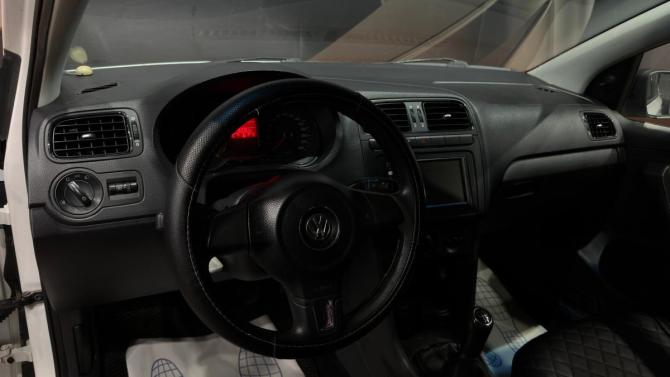 Volkswagen Polo V с пробегом 2011 года, цена 699 000 рублей, 167000 км, седан, Автокод Объявления