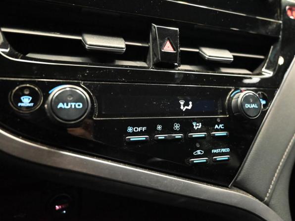 Toyota Camry VIII (XV70) Рестайлинг с пробегом 2021 года, цена 2 920 000 рублей, 133200 км, седан, Автокод Объявления