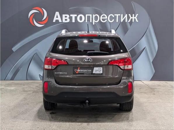 Kia Sorento II Рестайлинг с пробегом 2013 года, цена 1 549 000 рублей, 196000 км, внедорожник, Автокод Объявления