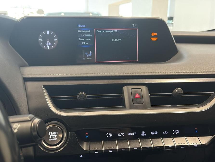 Lexus UX I Омск  - изображение 17