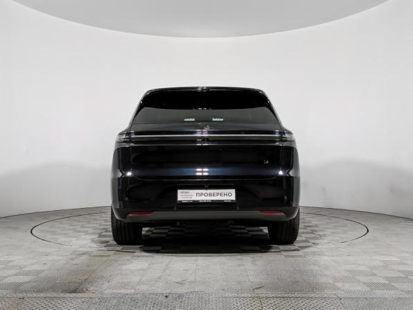 Li Auto (Lixiang) L6 I с пробегом 2024 года, цена 5 500 000 рублей, 19000 км, внедорожник, Автокод Объявления