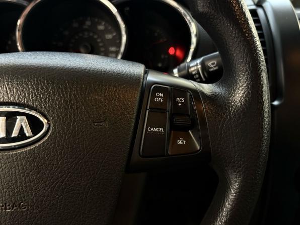 Kia Sorento II с пробегом 2011 года, цена 1 469 900 рублей, 297278 км, внедорожник, Автокод Объявления