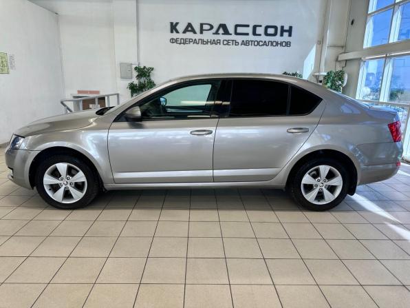 Skoda Octavia III (A7) с пробегом 2016 года, цена 1 050 000 рублей, 223000 км, лифтбек, Автокод Объявления