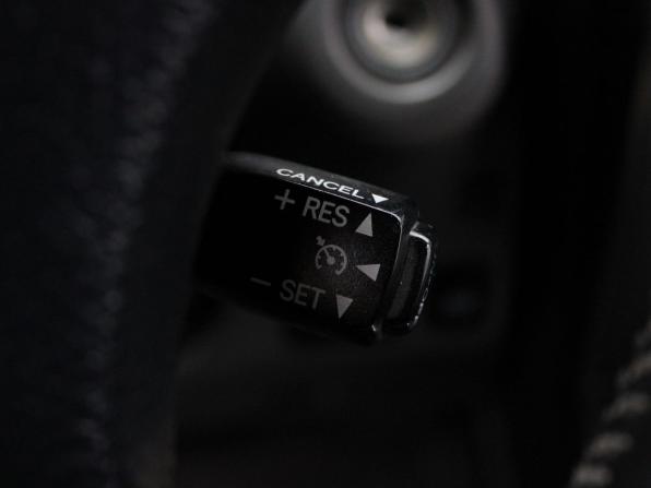 Toyota Land Cruiser Prado 120 Series Рестайлинг с пробегом 2007 года, цена 2 059 000 рублей, 288009 км, внедорожник, Автокод Объявления