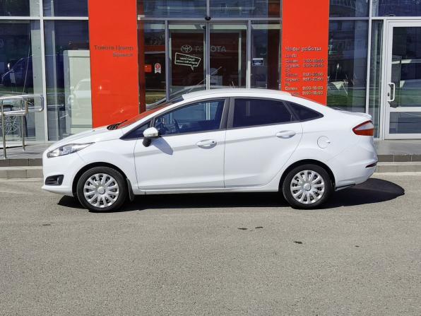 Ford Fiesta Mk6 Рестайлинг с пробегом 2016 года, цена 740 000 рублей, 252000 км, седан, Автокод Объявления