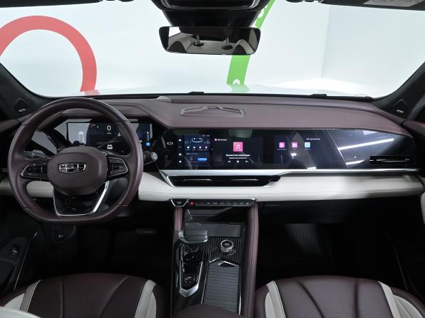 Geely Monjaro I с пробегом 2022 года, цена 3 080 000 рублей, 45200 км, внедорожник, Автокод Объявления