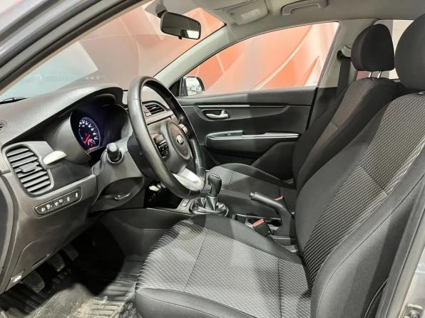 Kia Rio IV с пробегом 2018 года, цена 1 195 000 рублей, 112210 км, седан, Автокод Объявления