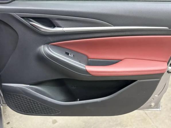 Changan Eado Plus с пробегом 2024 года, цена 1 709 000 рублей, 8313 км, седан, Автокод Объявления