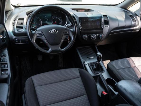 Kia Cerato III с пробегом 2015 года, цена 1 020 000 рублей, 179161 км, седан, Автокод Объявления