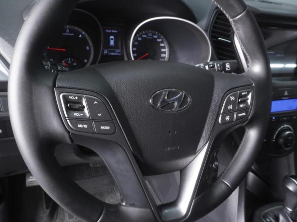Hyundai Santa Fe III с пробегом 2013 года, цена 1 750 000 рублей, 198307 км, внедорожник, Автокод Объявления