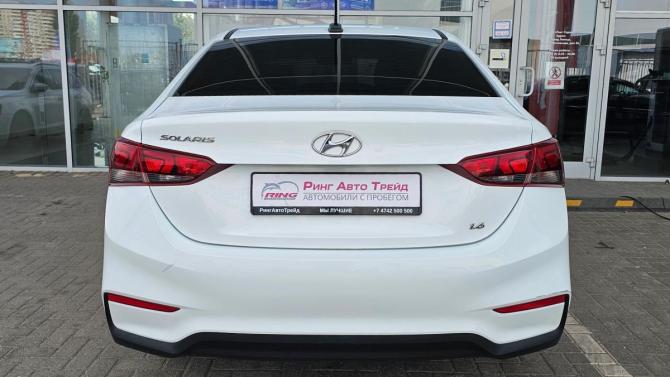 Hyundai Solaris II с пробегом 2018 года, цена 1 299 000 рублей, 138913 км, седан, Автокод Объявления