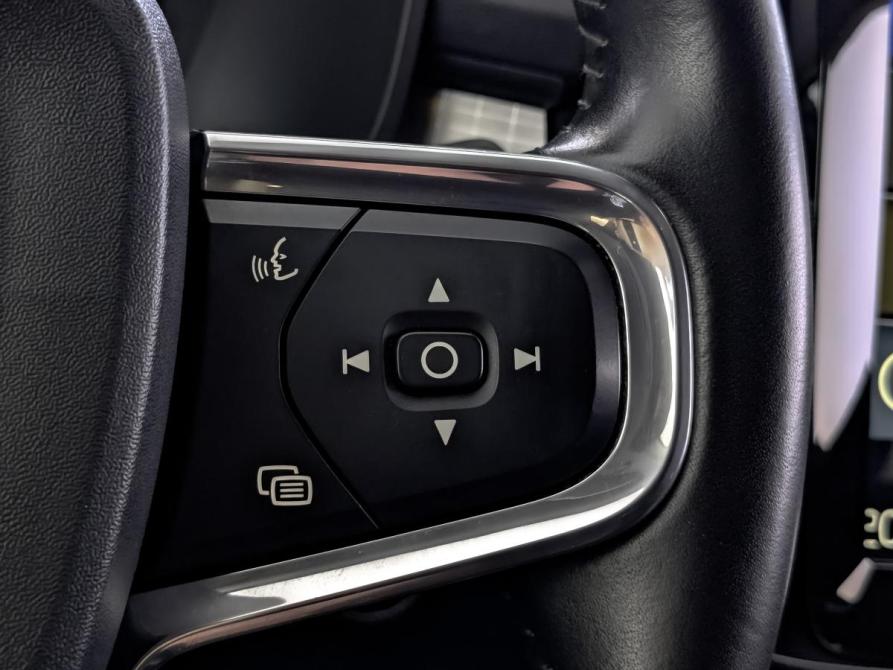 Volvo XC40 I Москва  - изображение 27