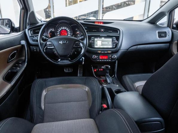 Kia Ceed II Рестайлинг с пробегом 2016 года, цена 1 215 100 рублей, 148563 км, хэтчбек, Автокод Объявления