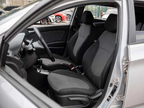 Hyundai Solaris I с пробегом 2013 года, цена 680 000 рублей, 233791 км, хэтчбек, Автокод Объявления