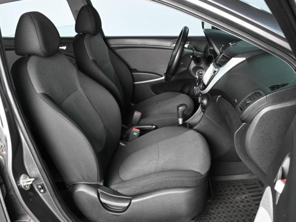 Hyundai Solaris I с пробегом 2011 года, цена 995 000 рублей, 96779 км, хэтчбек, Автокод Объявления