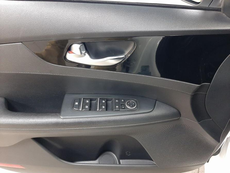 Kia Cerato IV Москва  - изображение 17