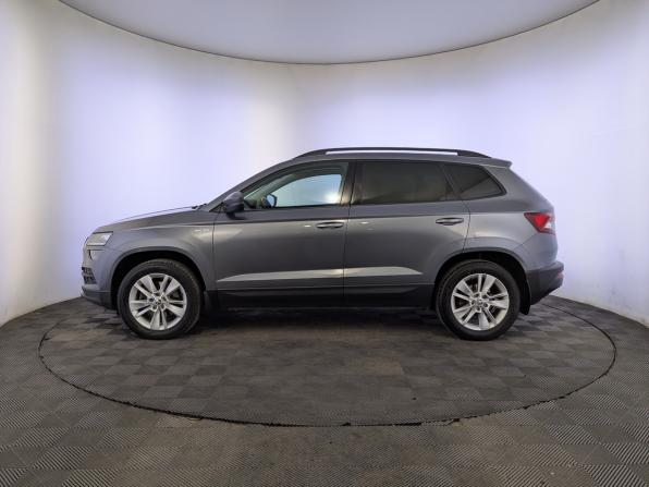 Skoda Karoq I с пробегом 2022 года, цена 2 825 000 рублей, 75528 км, внедорожник, Автокод Объявления
