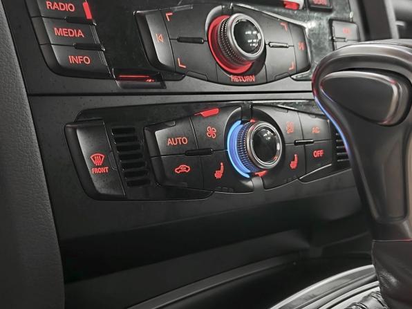 Audi A5 I (8T) Рестайлинг с пробегом 2012 года, цена 1 071 000 рублей, 228920 км, купе, Автокод Объявления
