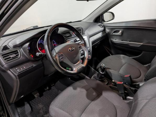 Kia Rio III Рестайлинг с пробегом 2016 года, цена 1 055 000 рублей, 98870 км, седан, Автокод Объявления