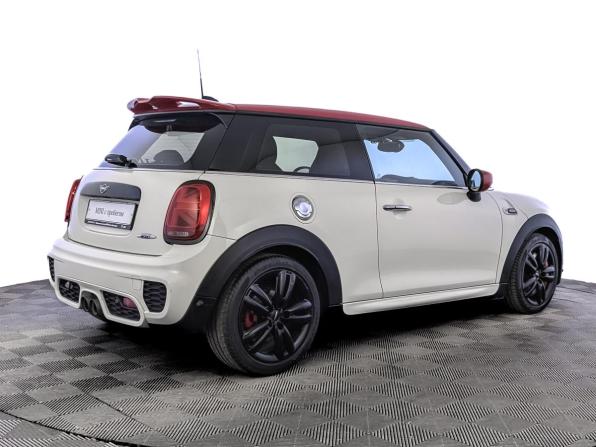 Mini Hatch III (F55/F56) Рестайлинг с пробегом 2020 года, цена 3 300 000 рублей, 84934 км, хэтчбек, Автокод Объявления