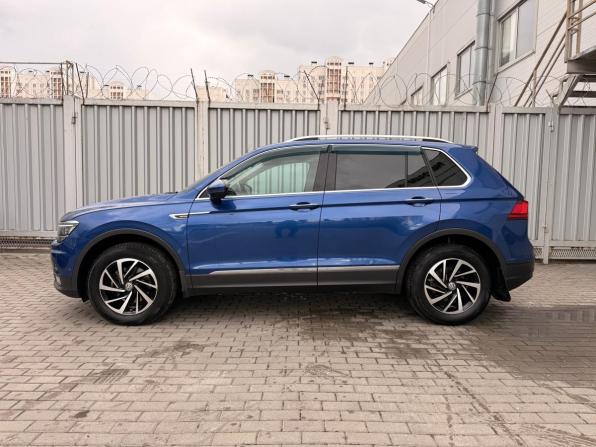 Volkswagen Tiguan II с пробегом 2018 года, цена 2 699 000 рублей, 47795 км, внедорожник, Автокод Объявления