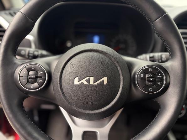 Kia Soul III с пробегом 2022 года, цена 2 420 000 рублей, 10398 км, хэтчбек, Автокод Объявления