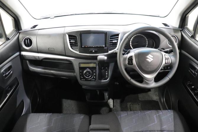 Suzuki Wagon R V Рестайлинг с пробегом 2015 года, цена 515 000 рублей, 130473 км, хэтчбек, Автокод Объявления