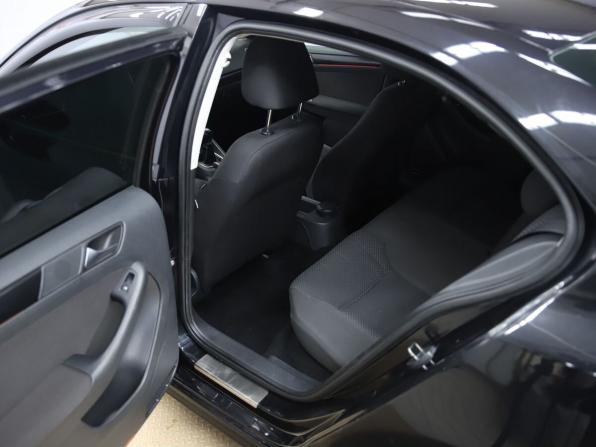 Volkswagen Jetta VI с пробегом 2012 года, цена 850 000 рублей, 173681 км, седан, Автокод Объявления