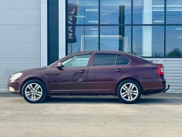 Skoda Octavia II (A5) Рестайлинг с пробегом 2012 года, цена 670 000 рублей, 297700 км, лифтбек, Автокод Объявления