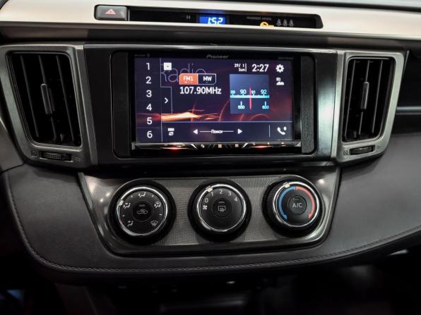 Toyota RAV4 IV (XA40) с пробегом 2015 года, цена 1 820 000 рублей, 250548 км, внедорожник, Автокод Объявления
