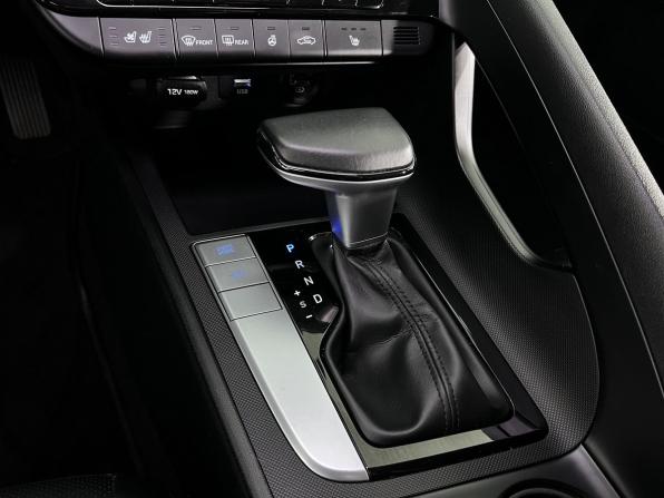 Hyundai Avante VII с пробегом 2021 года, цена 2 290 000 рублей, 71835 км, седан, Автокод Объявления