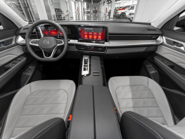 Volkswagen Tavendor I с пробегом 2025 года, цена 4 800 000 рублей, 435 км, внедорожник, Автокод Объявления