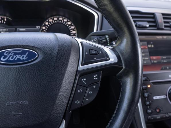 Ford Mondeo V с пробегом 2014 года, цена 1 499 000 рублей, 154075 км, седан, Автокод Объявления