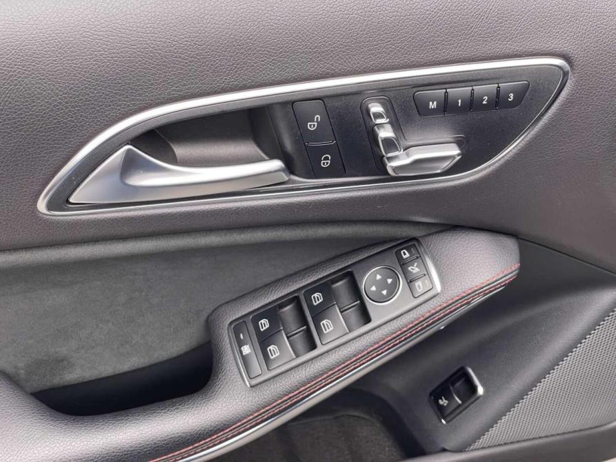 Mercedes-Benz GLA I (X156) Рестайлинг Москва  - изображение 9