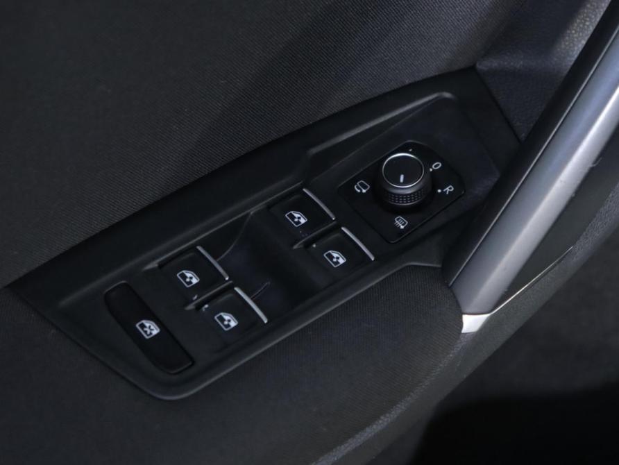 Volkswagen Tiguan II Санкт-Петербург  - изображение 14