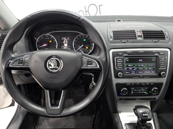 Skoda Octavia II (A5) Рестайлинг с пробегом 2012 года, цена 950 000 рублей, 202036 км, лифтбек, Автокод Объявления